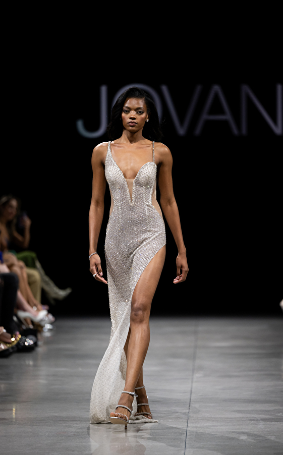 Model walking down the runway at Jovani fashion show in New York 2023 - Image 19