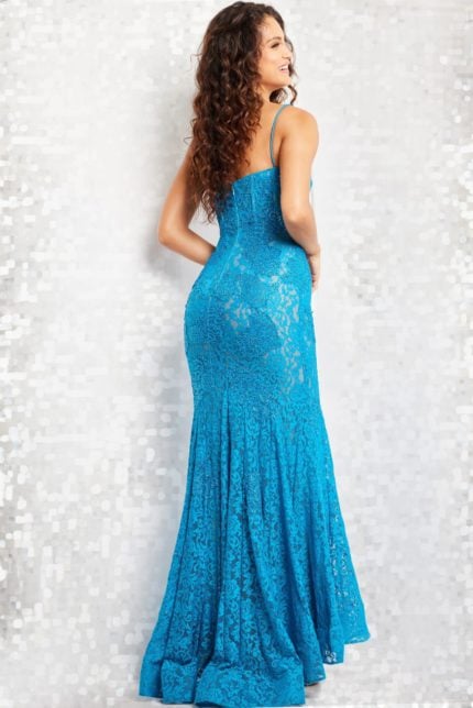 Model wearing Jovani 07499 blue lace dress back view