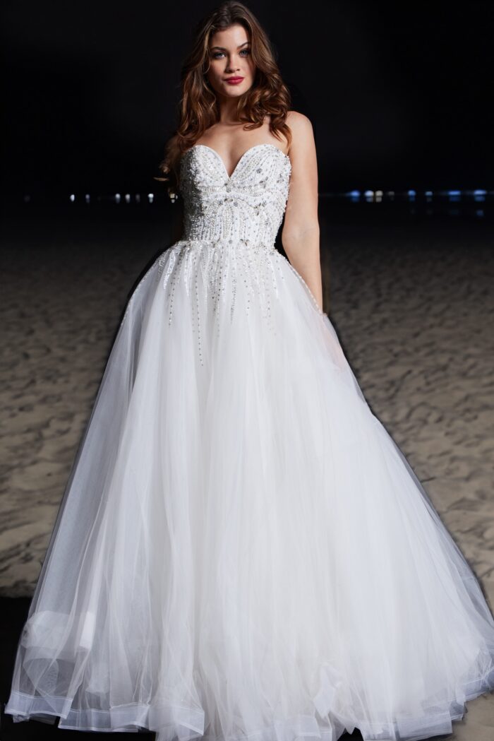 Model wearing Embellished Sweetheart Neckline Prom Ball Gown 07946