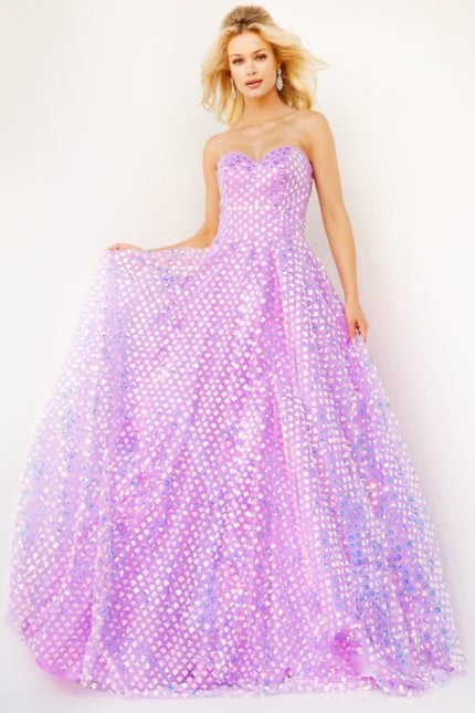 Model wearing Jovani 08605 lilac gown with sweetheart neckline from the front.