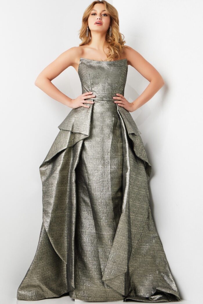 Model wearing Royal Metallic Strapless Dress 09481