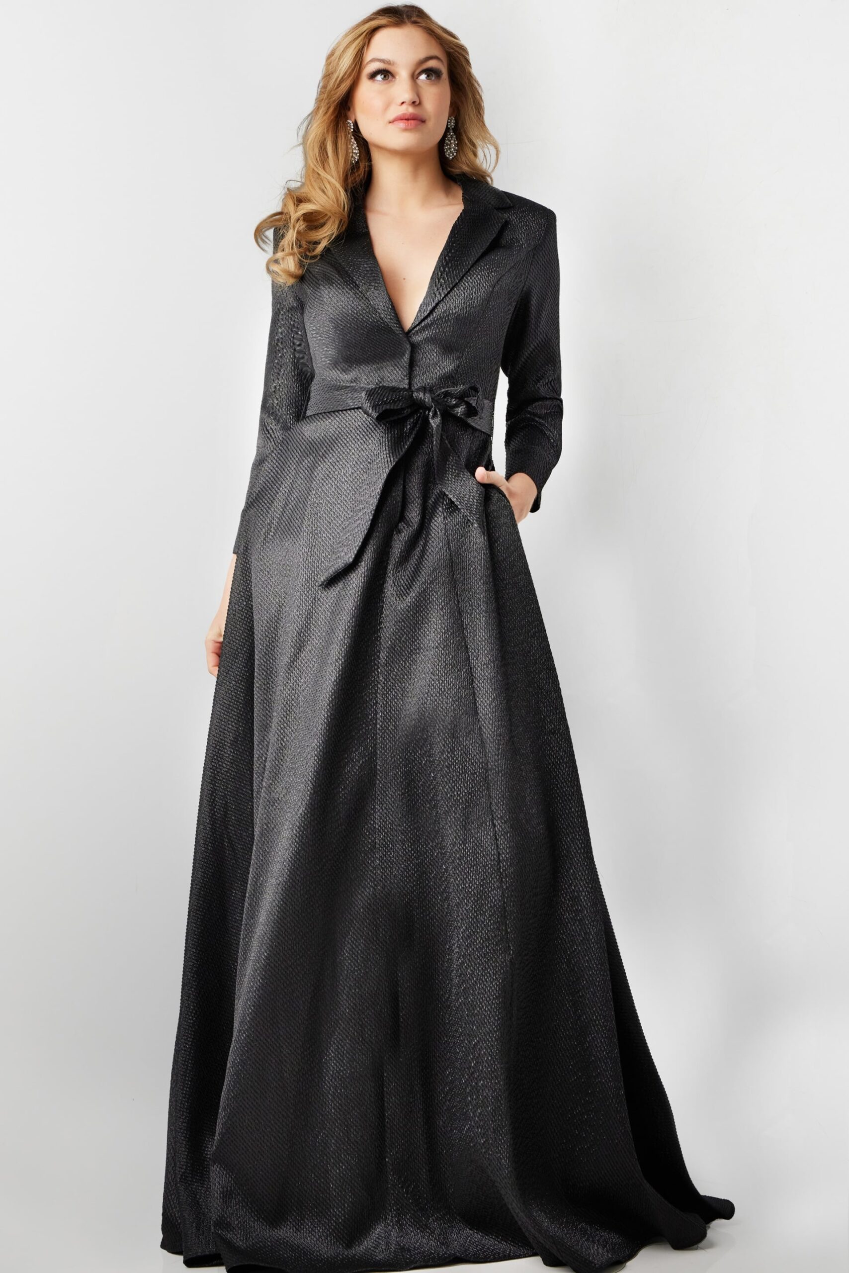 Black A Line Three Quarter Sleeve Gown 23179