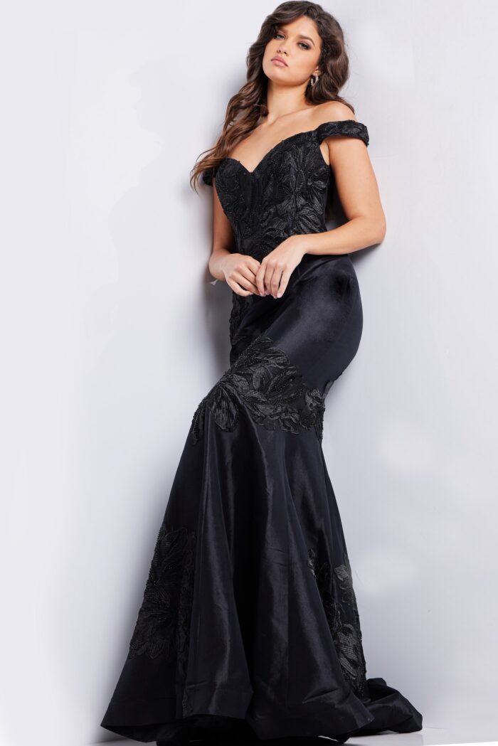 Model wearing Black Off the Shoulder Embroidered Mermaid Dress 23928