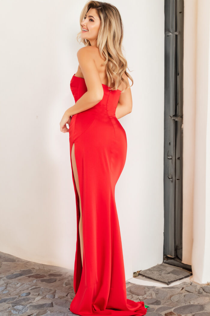 Model wearing Red Asymmetric Strapless Neck Dress 26166