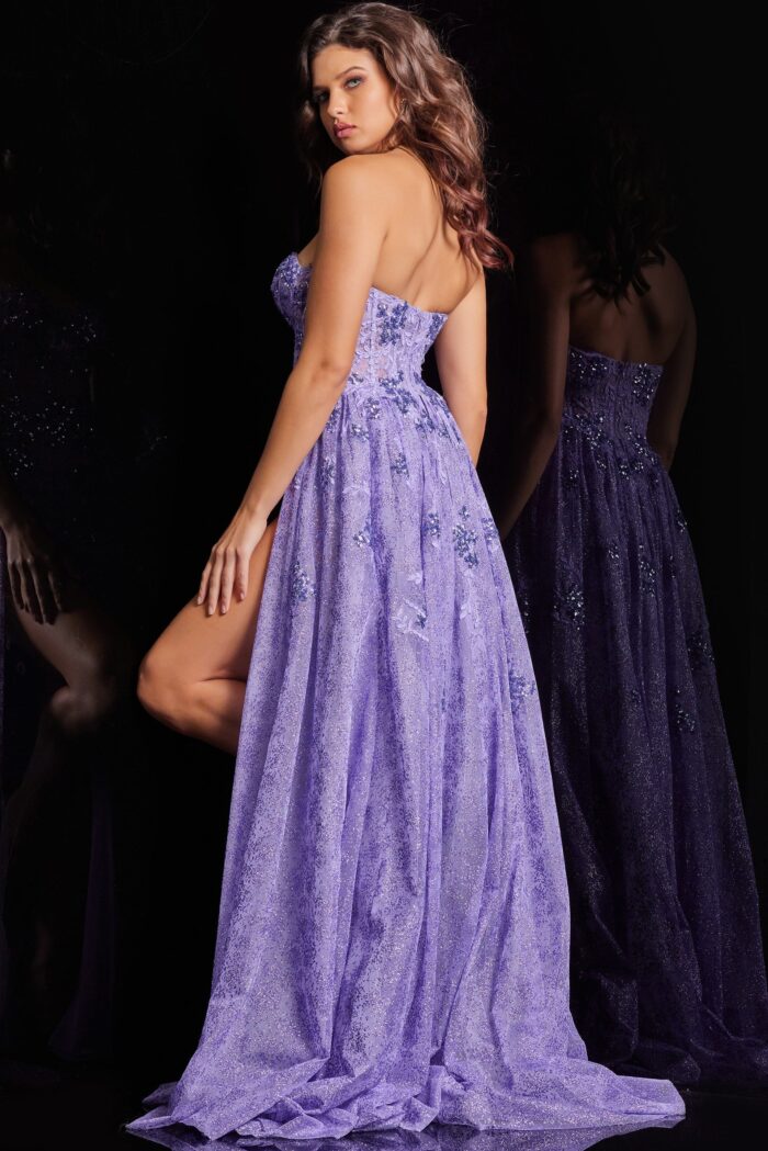 Model wearing Lilac Embellished Sheath Dress 26232