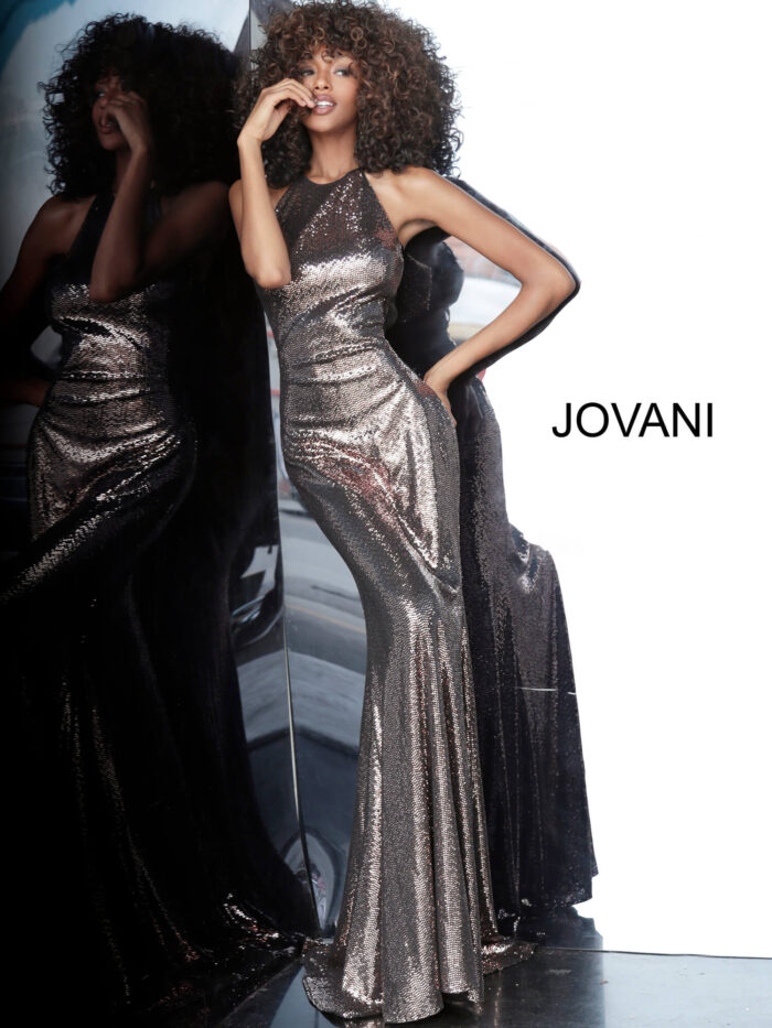 Model wearing Taylor Swift in Jovani vintage Dress