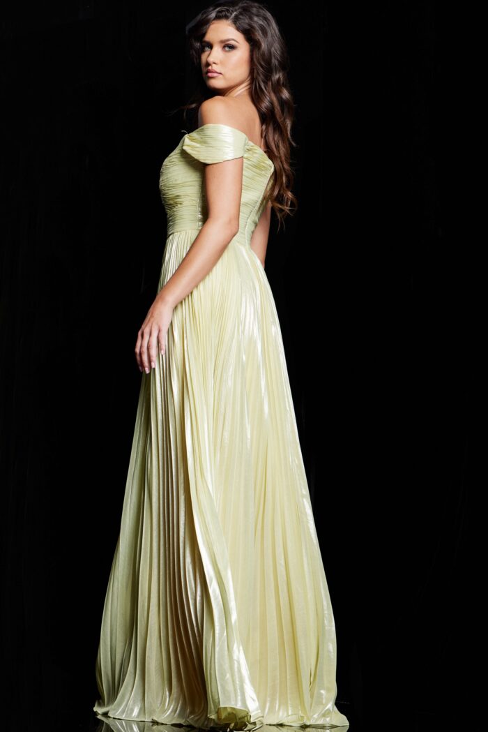 Model wearing Yellow Off The shoulder Pleated Dress 37389