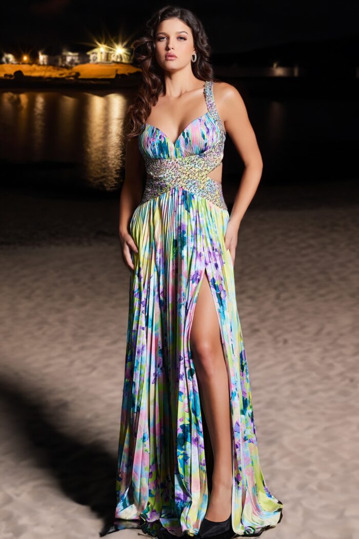 Model wearing Floral Print Cut out Dress 38733