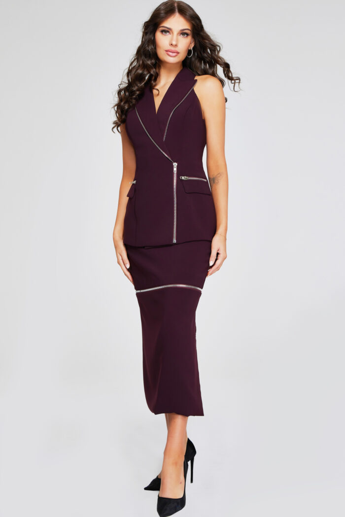 Model wearing Plum Zipper Detail Dress 39802