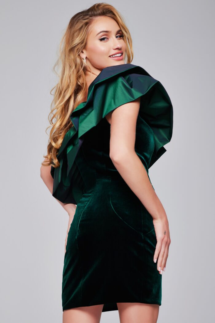 Model wearing Green Short Velvet Dress 39888