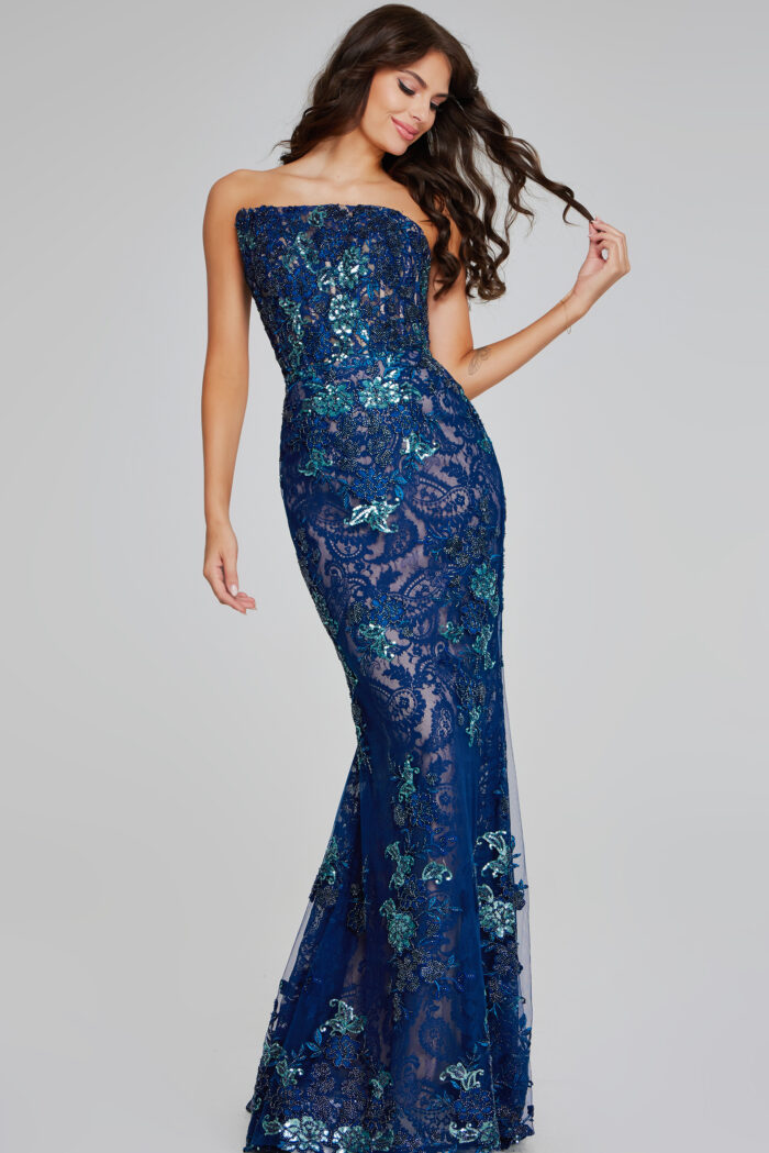 Model wearing Elegant Navy Strapless Lace Gown 40847