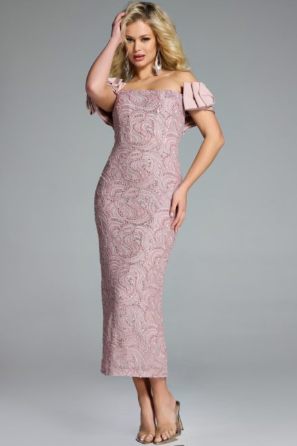 Model wearing Jovani dress 41044.