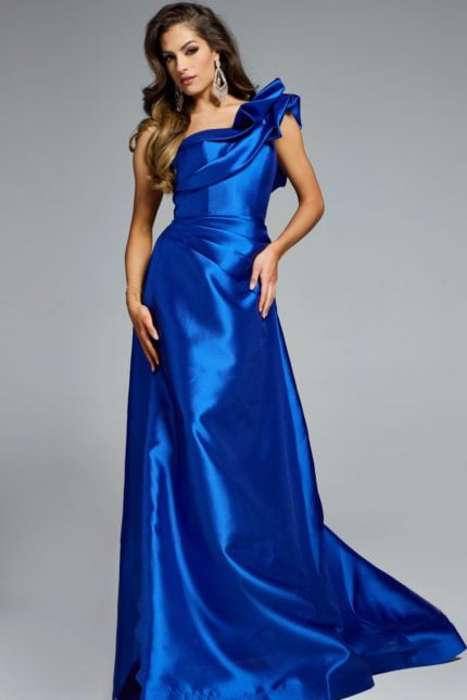 Model wearing Jovani dress 44345.