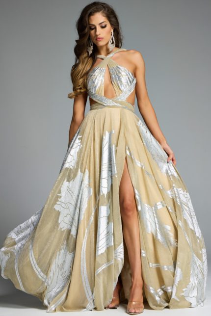 Model wearing Jovani dress 44421.