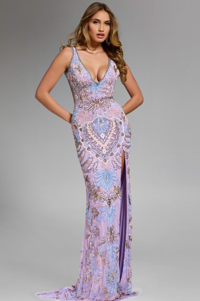 Model wearing Jovani dress 45533.