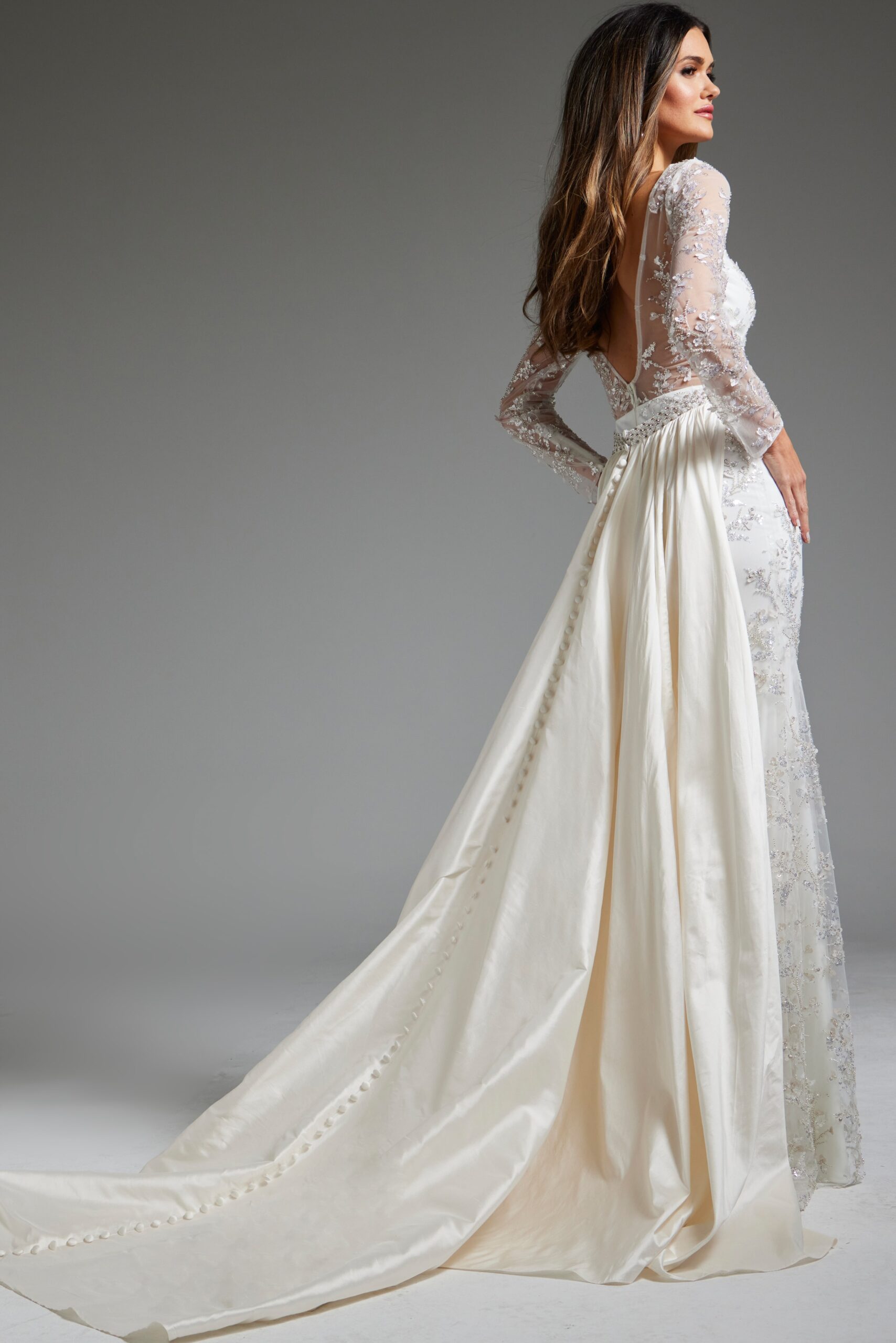 Ivory Embellished Belt Long Sleeve Bridal Dress JB07376