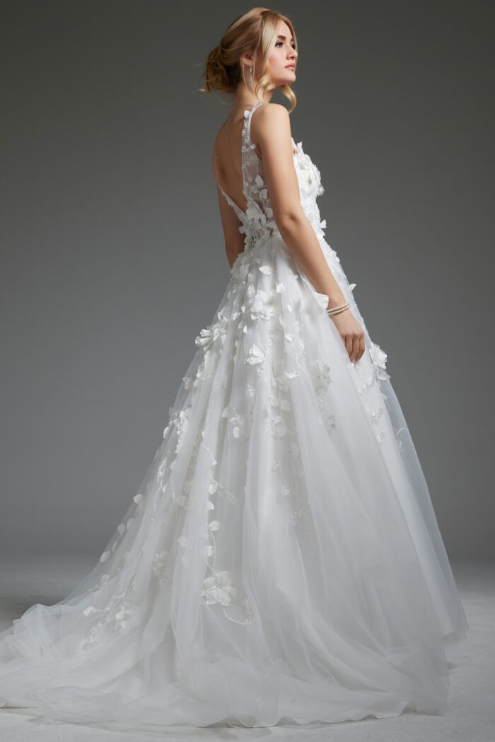 Model wearing V Neckline Open Back Bridal Gown JB40511