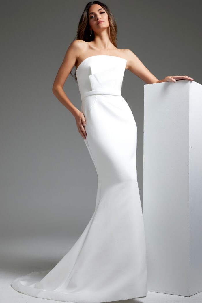 Model wearing Off White Sheath Simple Bridal Dress JB40597