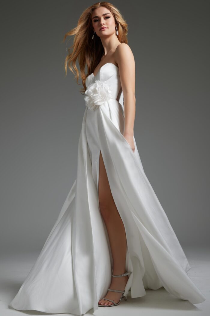 Model wearing Sweetheart Neckline Corset Bodice Wedding Dress JB40825