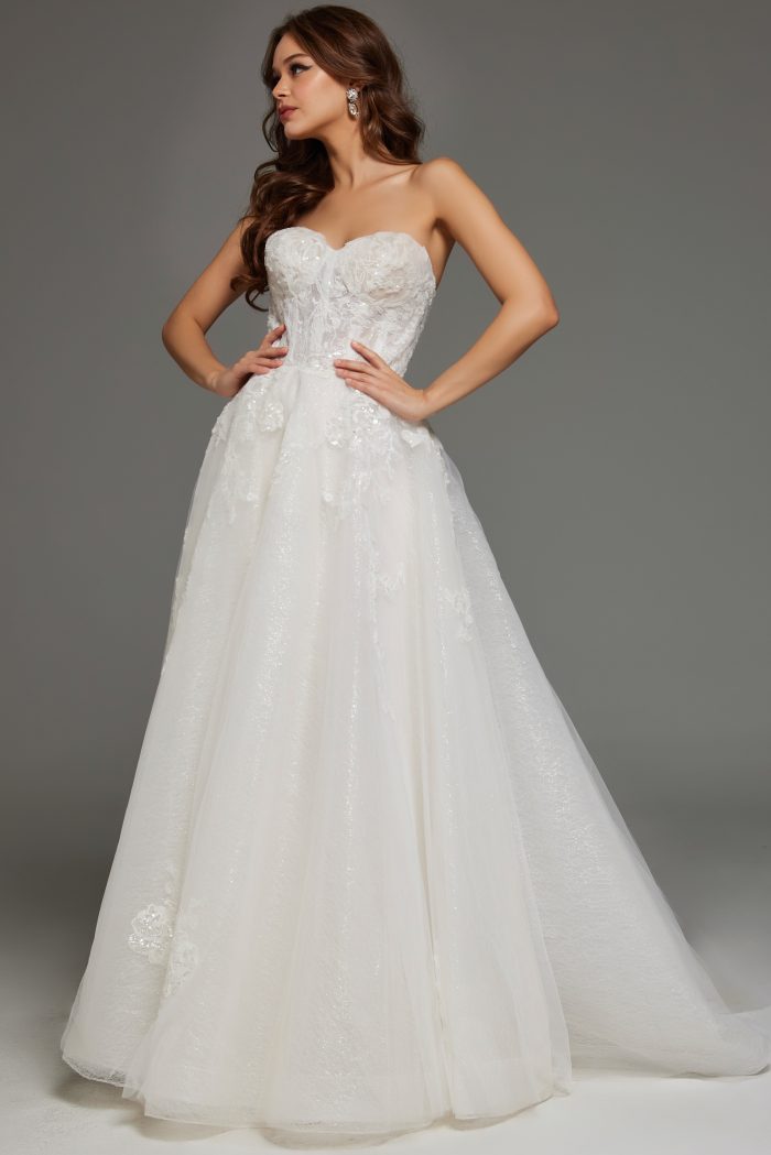 Strapless lace ball gown with floral appliqués and voluminous tulle skirt JB43324