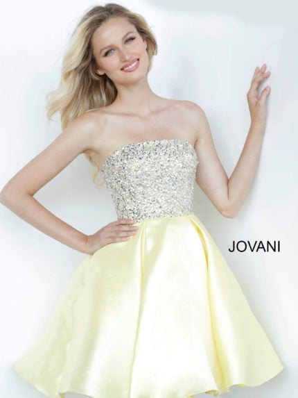 Model wearing K00722 in yellow with shimmering detail