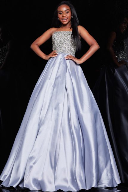 Model wearing Jovani K66689 stunning lilac gown with embellishments