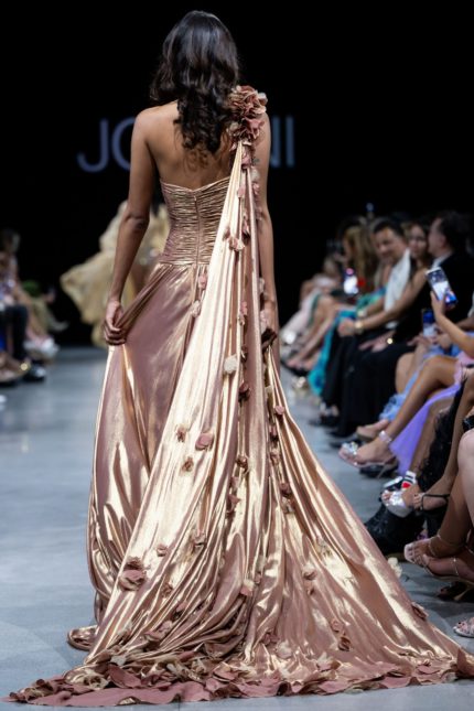 back view of model wearing S38095 silver dress with floral train